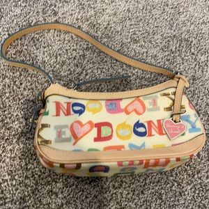 Small Dooney and Bourke hand bag